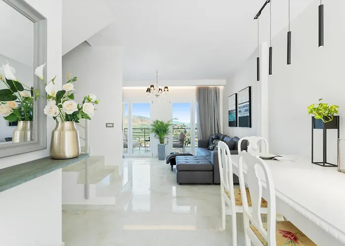 Annasa Fine Living *