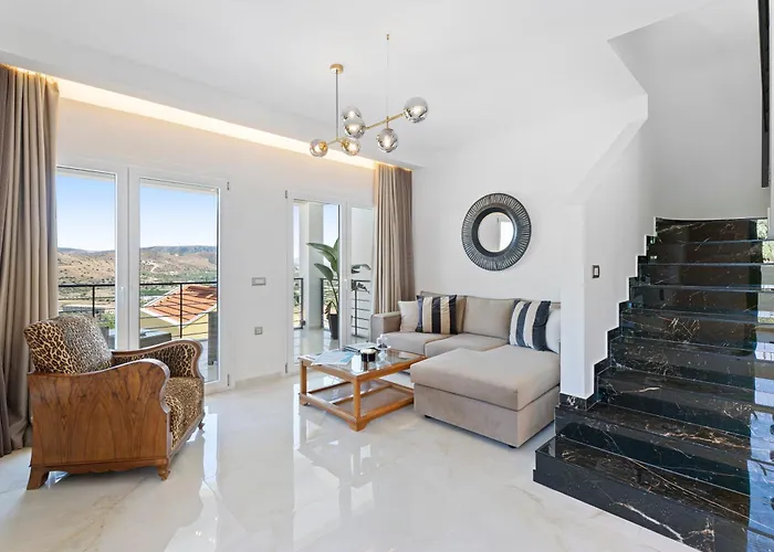 Annasa Fine Living * 纳夫普利翁