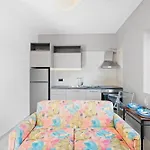فيلة Annasa Fine Living نافبليو