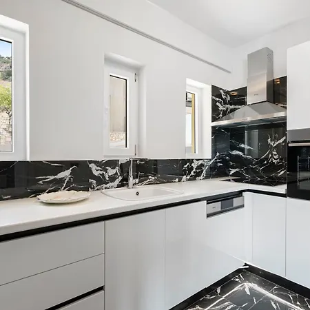 Annasa Fine Living Vila