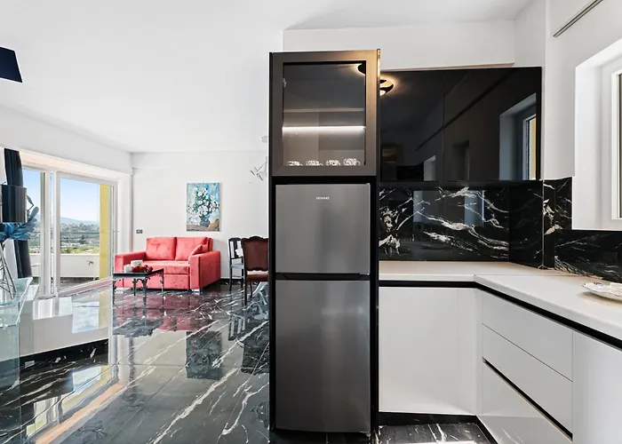 Villa Annasa Fine Living *