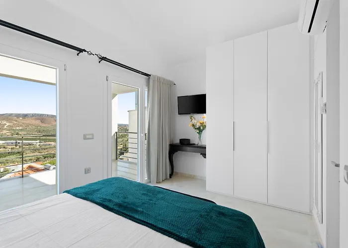 Villa Annasa Fine Living *